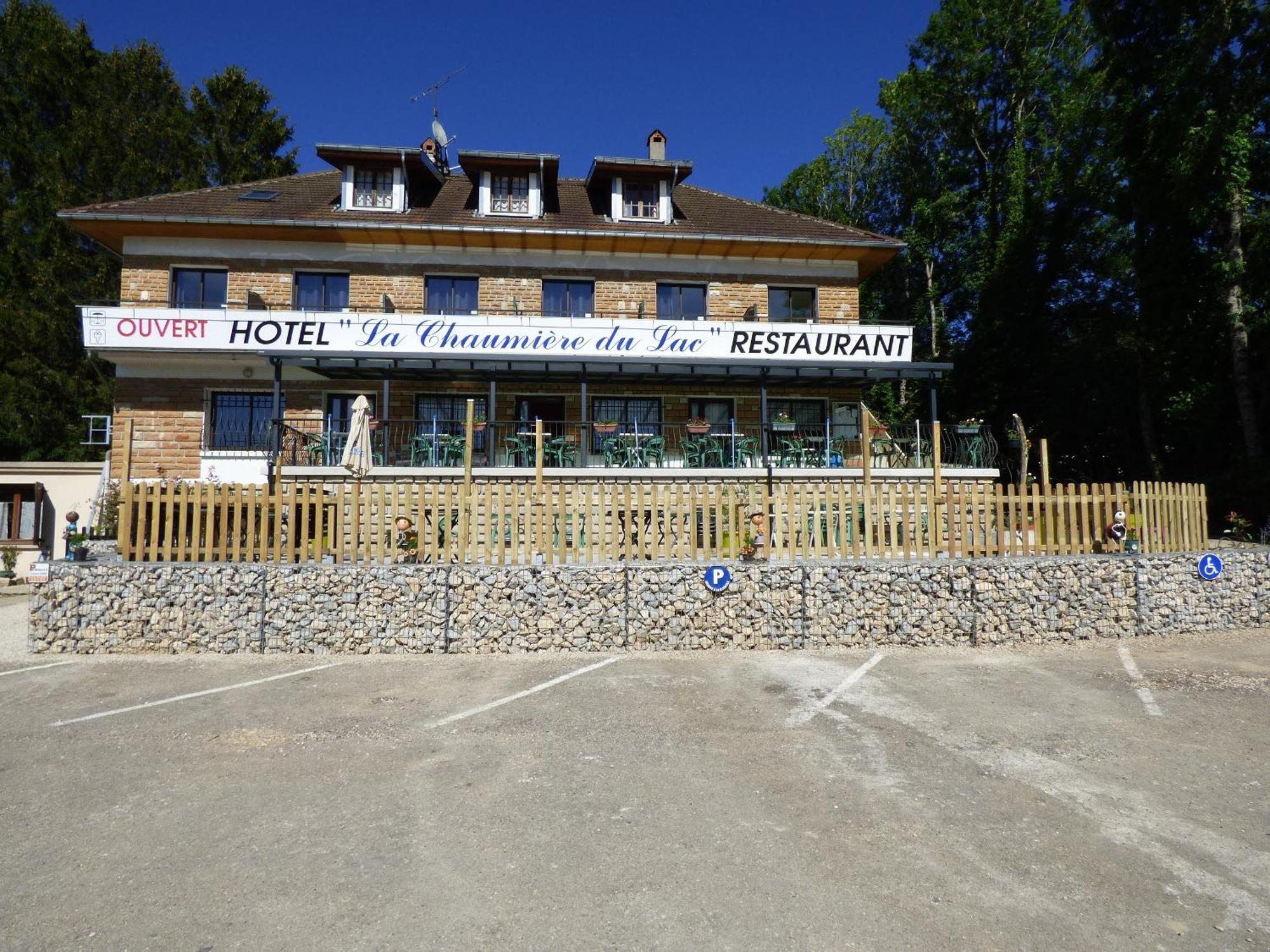 Hotel Restaurant La Chaumiere Du Lac Clairvaux-les-Lacs Εξωτερικό φωτογραφία