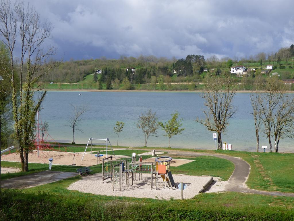 Hotel Restaurant La Chaumiere Du Lac Clairvaux-les-Lacs Εξωτερικό φωτογραφία
